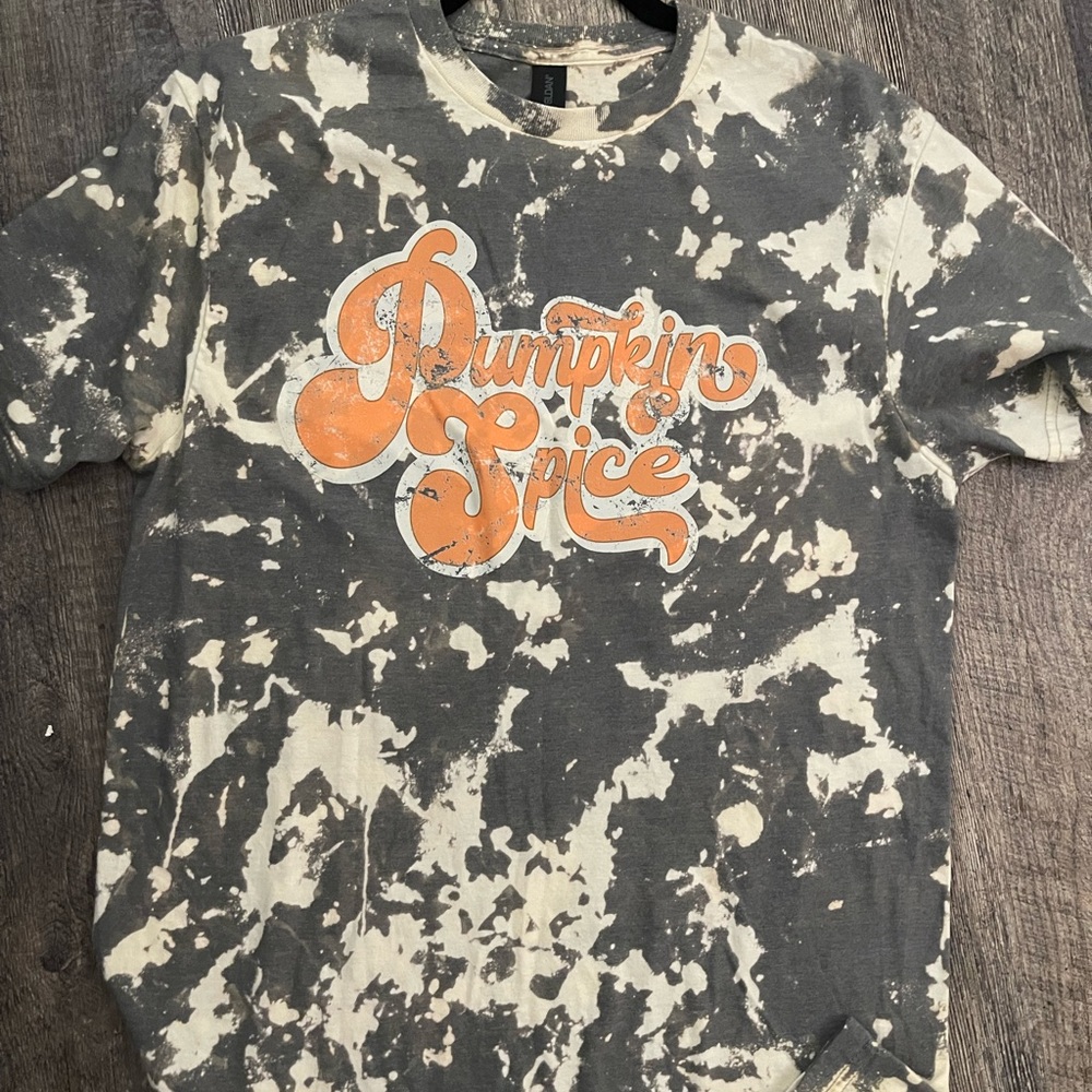 Pumpkin spice tee